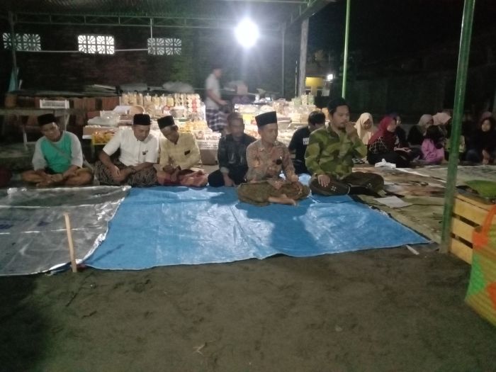 TAHLIL BERSAMA PEMBUKAAN PASAR BARU DI AREA MAKAM SYEKH ANOM SIDAKARSA 02